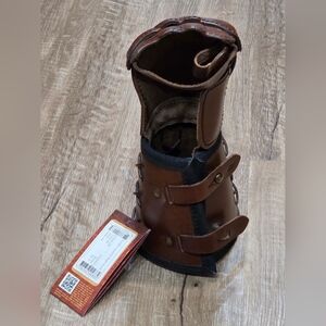 NWT Epic Armoury Single Leather Gauntlet Right Hand Size M/L Brown.